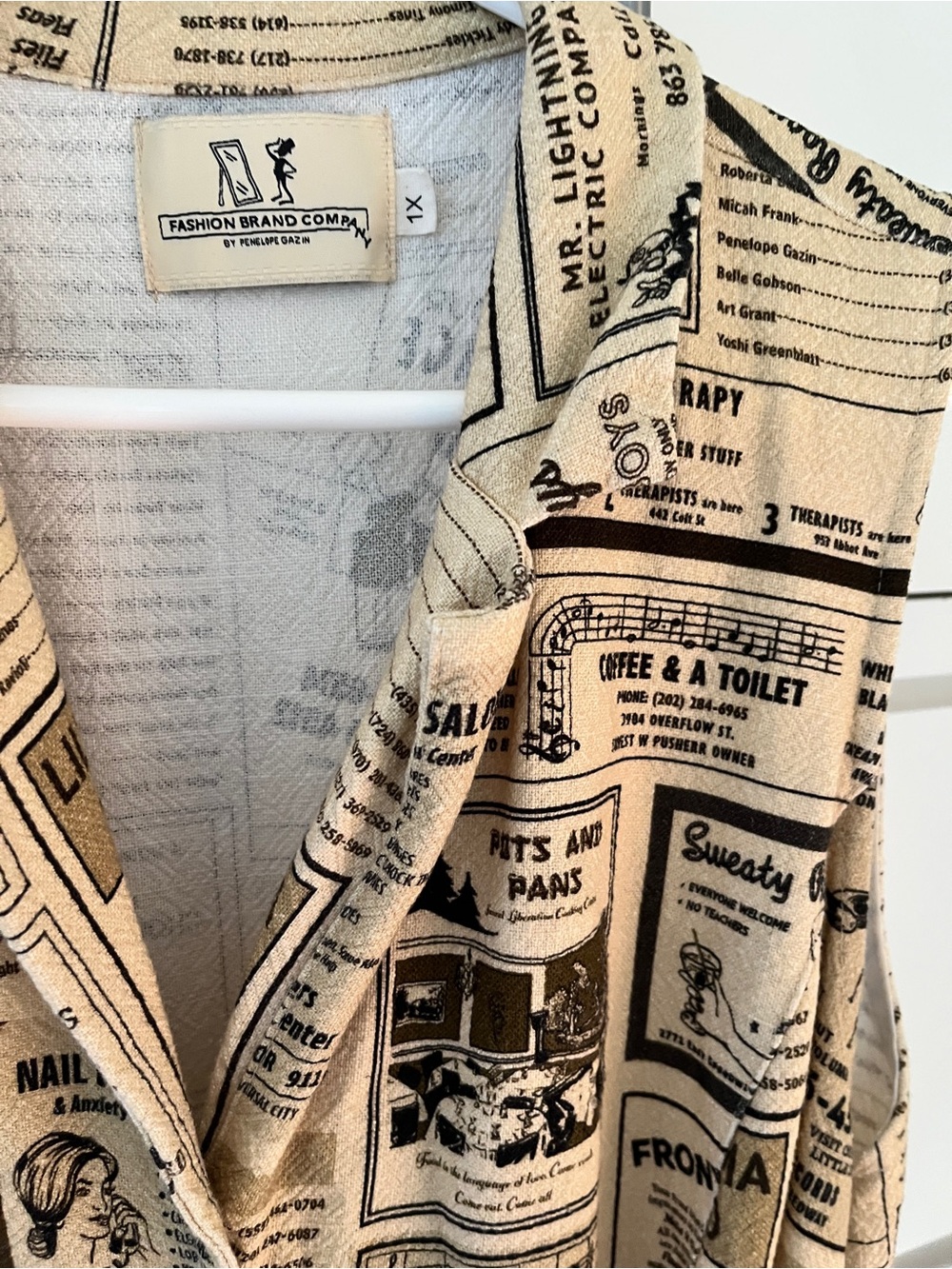 Fashion Brand Company 1X Sleeveless Newspaper-Print Shirt Dress in Yellow Pages - Picture 9 of 15